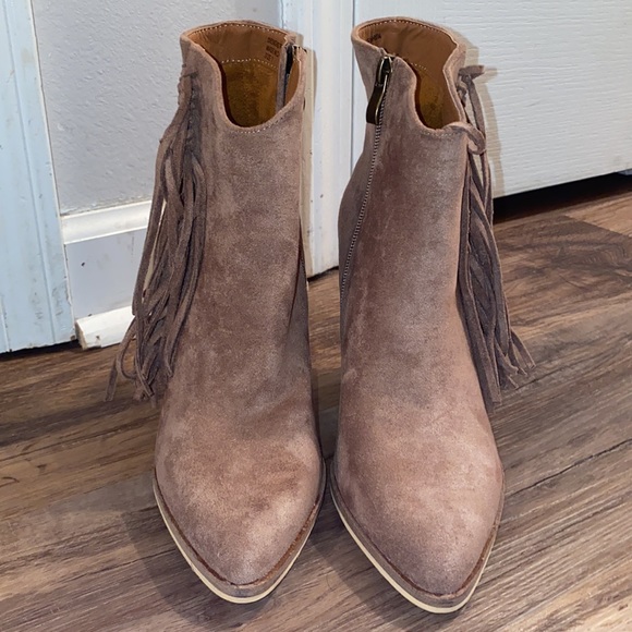 Fringe Booties - Picture 5 of 13